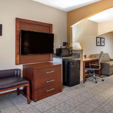 Comfort Suites Хейгерстаун Екстериор снимка