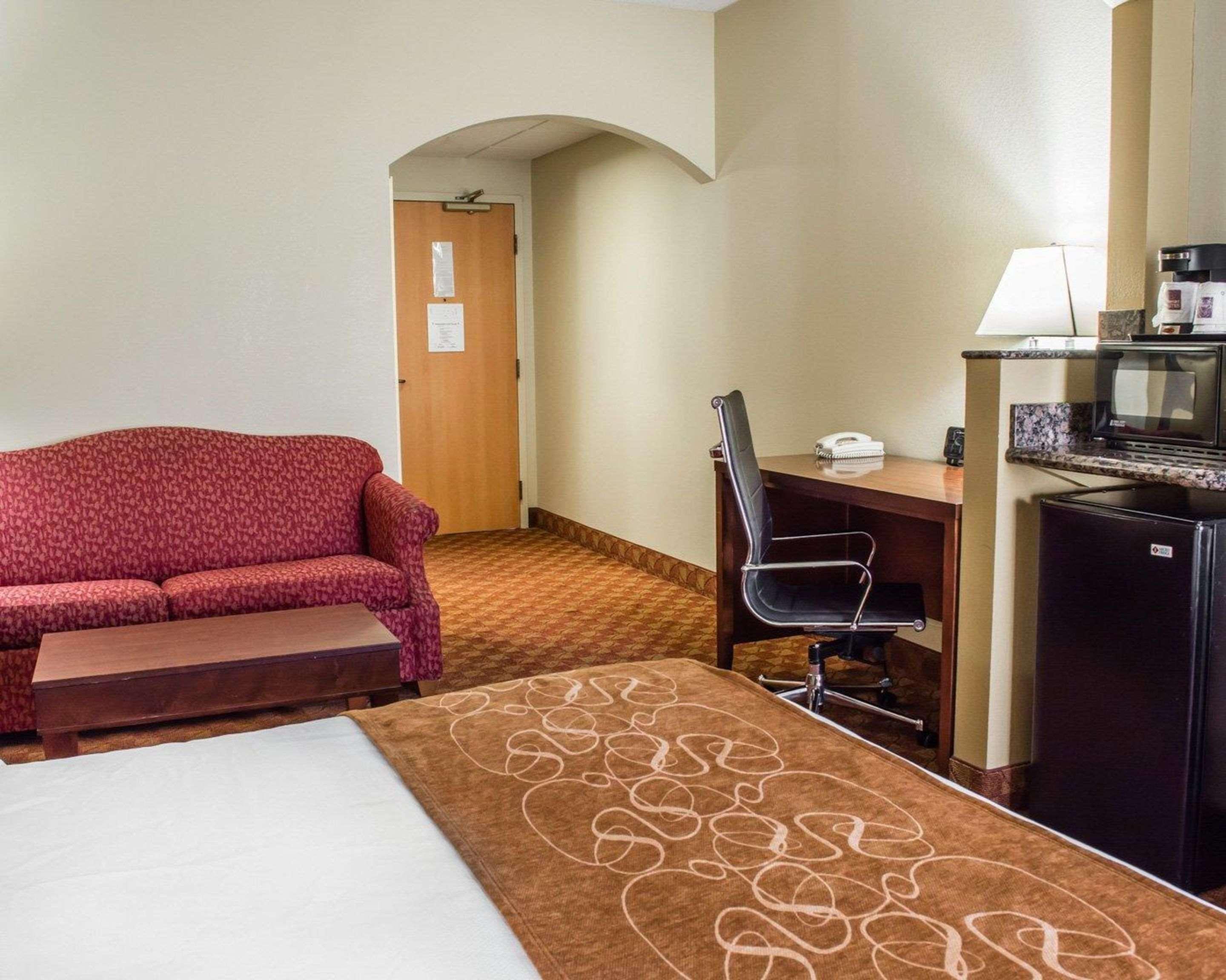 Comfort Suites Хейгерстаун Екстериор снимка
