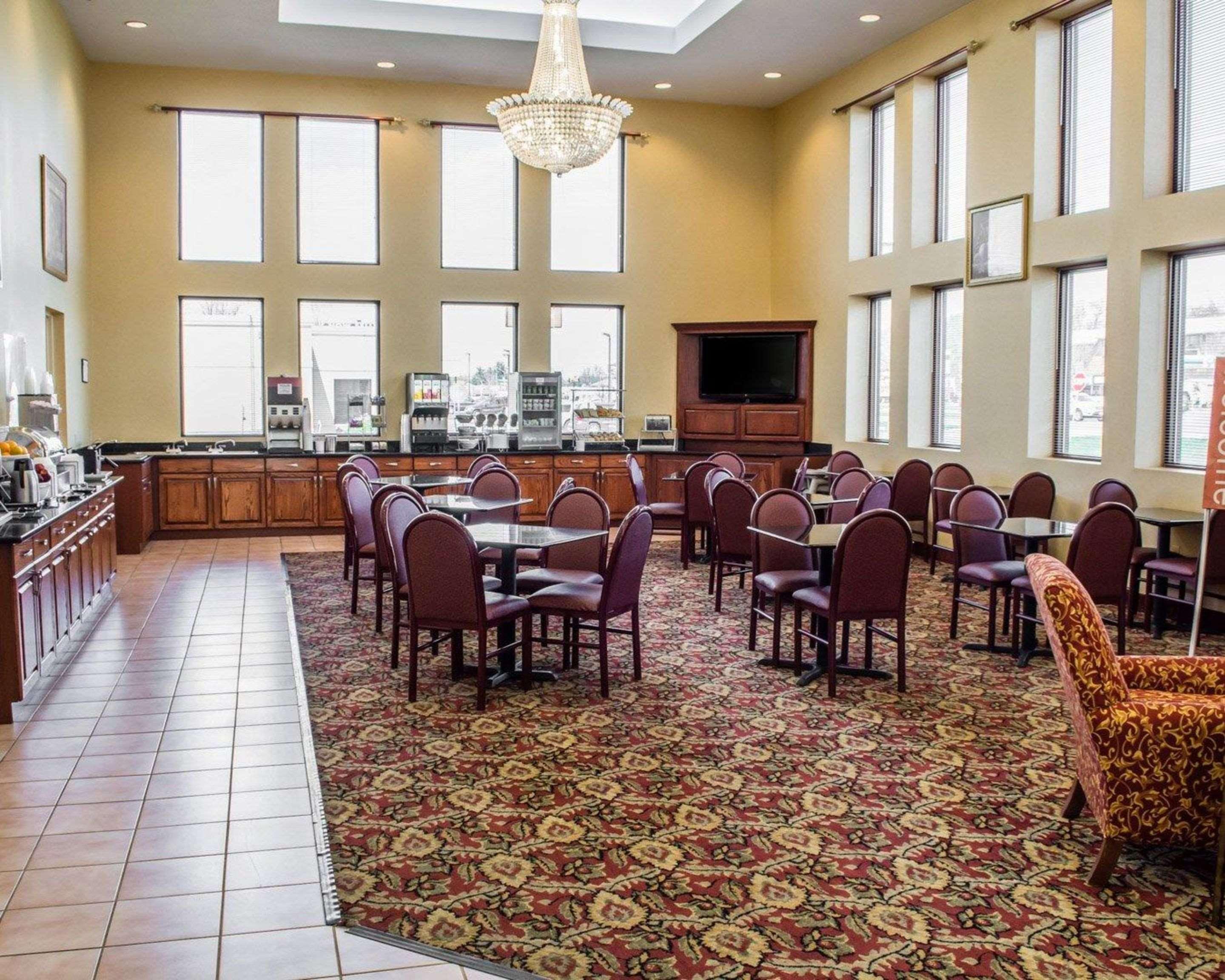 Comfort Suites Хейгерстаун Екстериор снимка