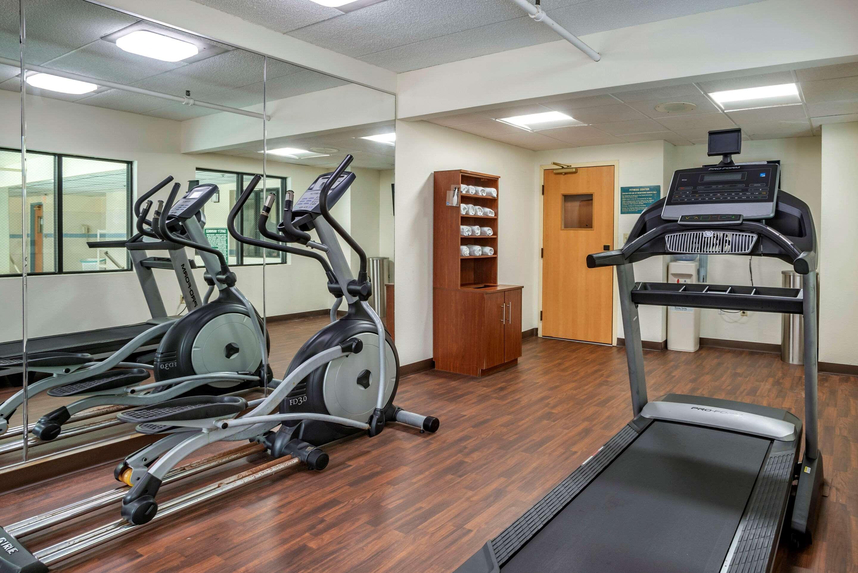 Comfort Suites Хейгерстаун Екстериор снимка