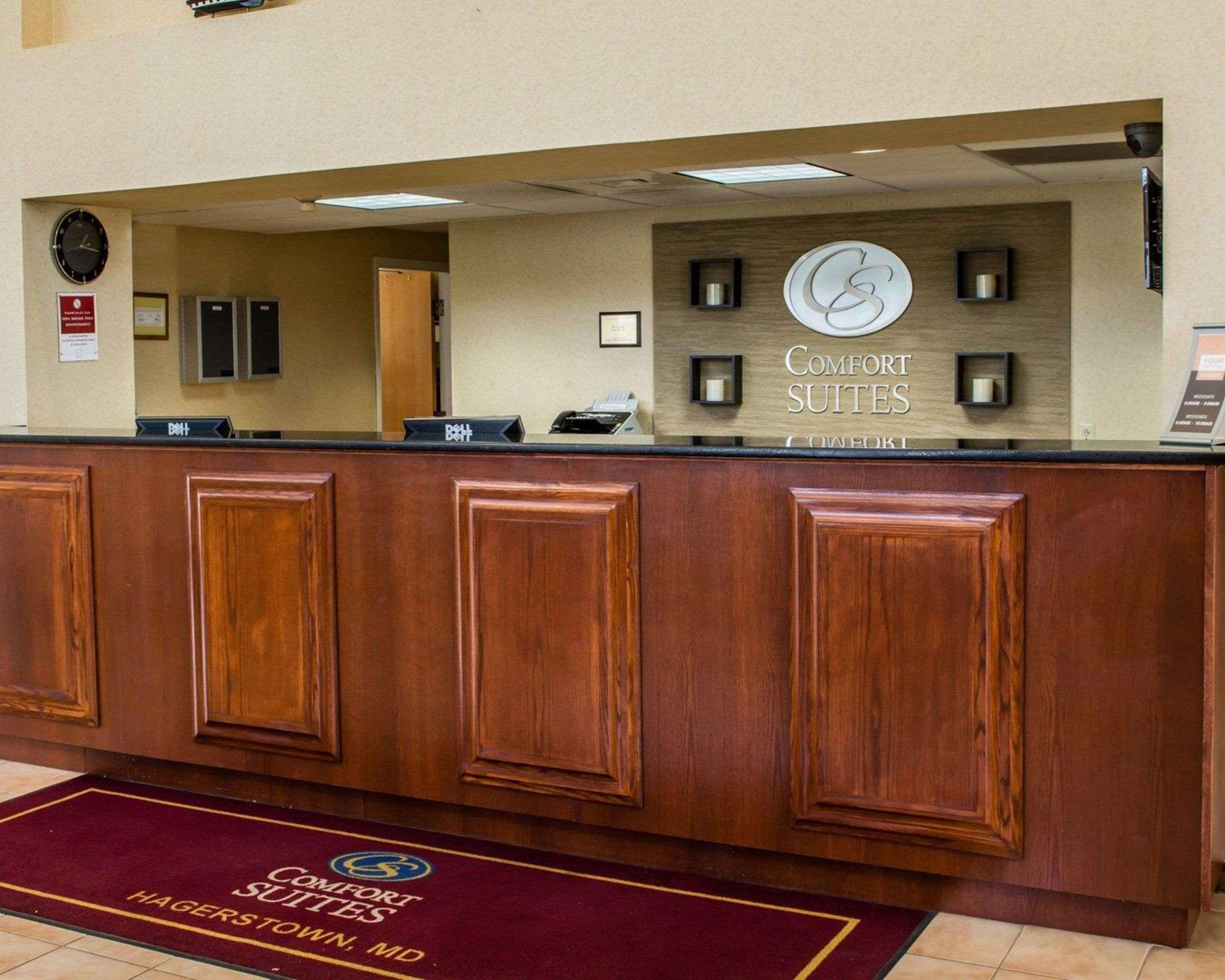 Comfort Suites Хейгерстаун Екстериор снимка