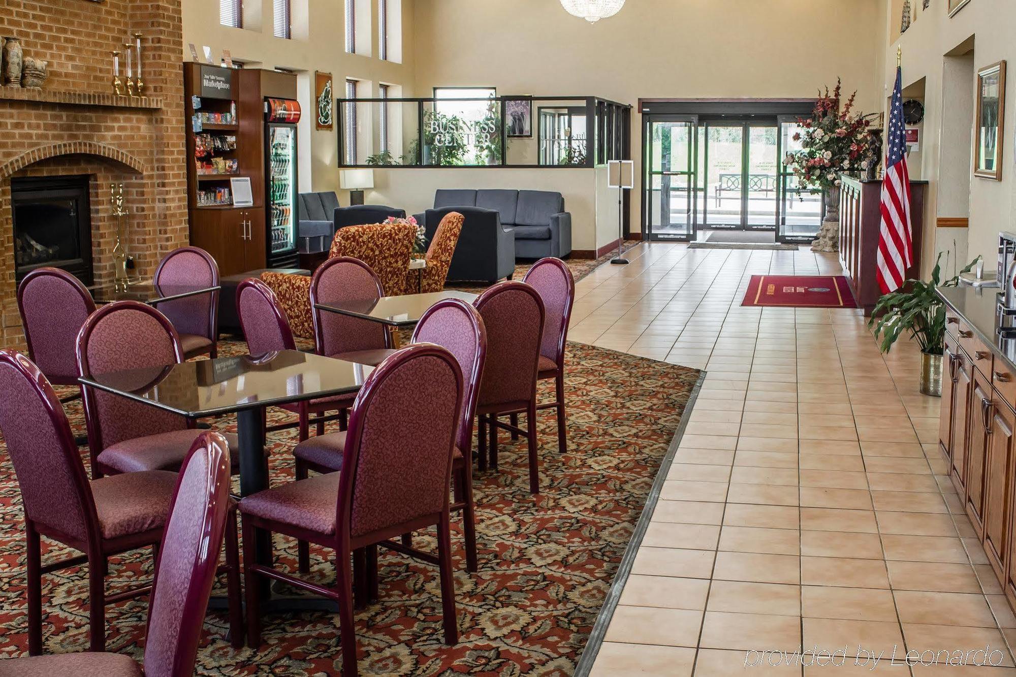 Comfort Suites Хейгерстаун Екстериор снимка