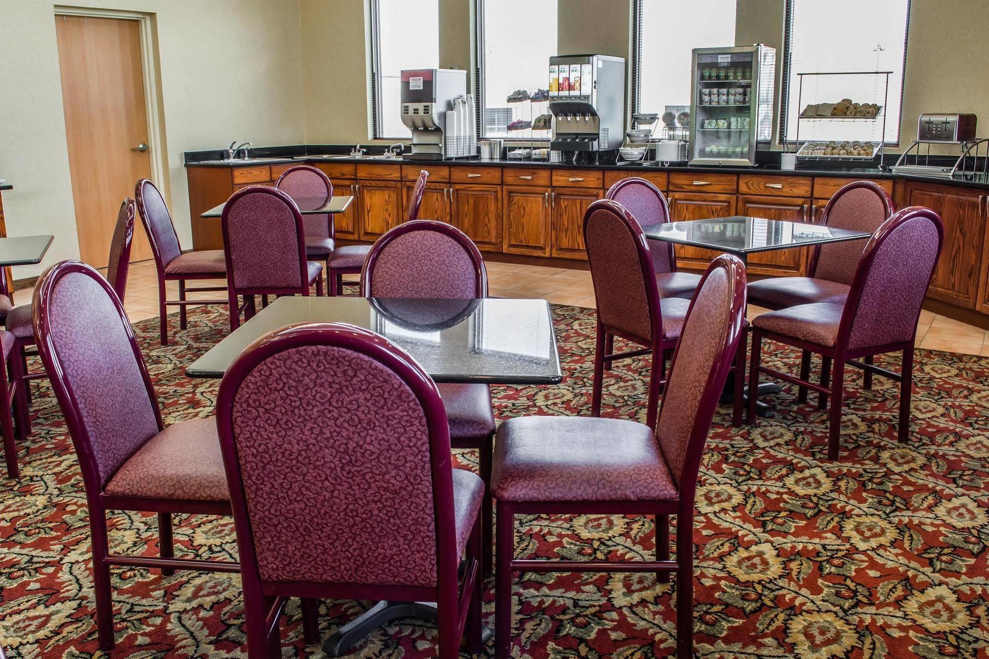Comfort Suites Хейгерстаун Екстериор снимка